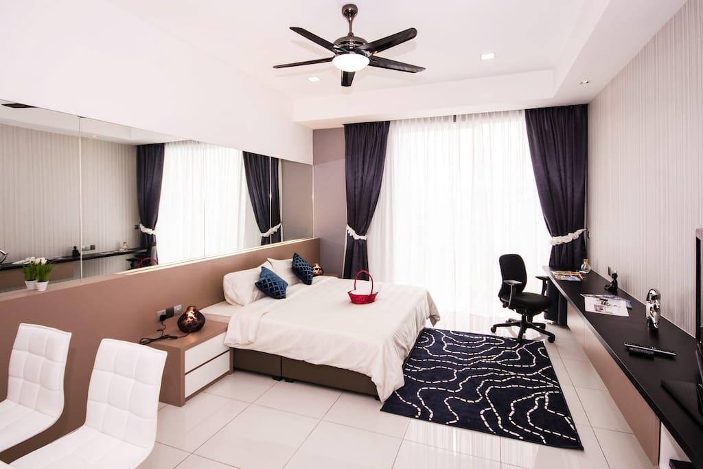 ไฟฟ์ เซนซ์ สวีท แอท เอ็ม สวีท เคแอลซีซี Apartment กัวลาลัมเปอร์ ห้อง รูปภาพ
